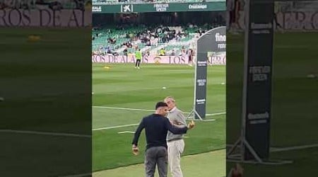 Marc Roca dialoga con Rubén Cousillas!! Betis- Getafe. 04-02-24