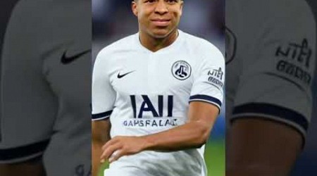 Is he looking like a real mbappe tell me in the comments section?#3d #football #3dnimation #mbappe