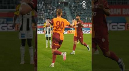 ⚽️⚽️ Yeni sezonun ilk gollerini attı! 