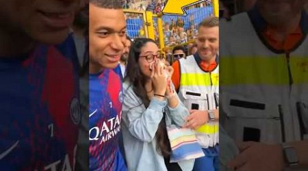 Kyliam Mbappé le rompió accidentalmente la nariz a un aficionado durante los ejercicios de tiro 