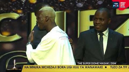 TUZO ZA TFF 2024 | Aziz Ki Mchezaji Bora wa NBC Premier League, Hamisa Mobeto gumzo