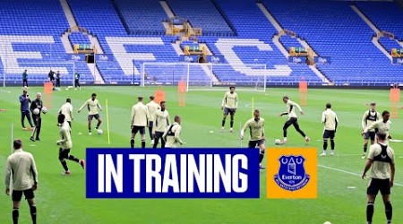 Toffees train at Goodison ahead of final friendly! 