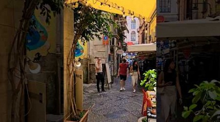 Napoli Unico al Mondo - Quartieri Spagnoli #shorts #tourism #naples #italy #travel #trending