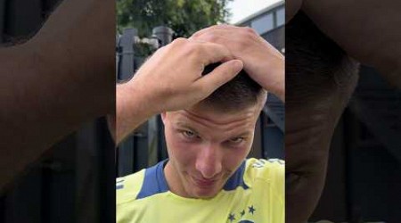 Ajax players approving Anton Gaaei’s Prison Break look: ‘Scofield, Anton, Scofield!’ 