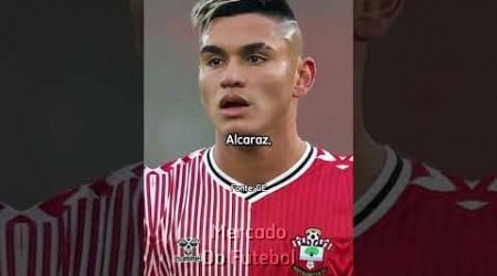 Flamengo Faz Oferta Milionária por Carlos Alcaraz, Meia do Southampton.