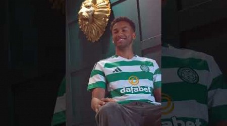 IT&#39;S AUSTON! Auston Trusty signs for Celtic FC! 