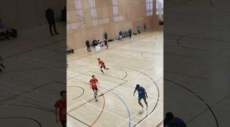 No look pass #futsal #nolookpass #amazinggoals #futsalmania #hullcity #hulleagles