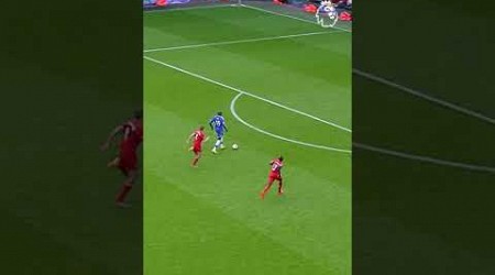 Gerrard&#39;s SLIP leads to Demba Ba goal