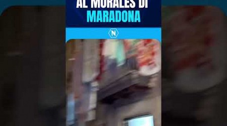 CONTE AL MURALES DI MARADONA