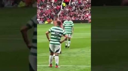 Wayne Rooney Freekick GOAL in Manchester United Legends vs Celtic #football #manchesterunited