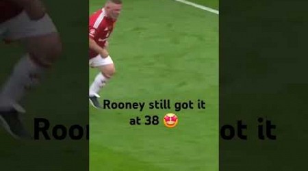 Credit: Manchester United #football #soccer #manchesterunited #rooney #celtic #legends