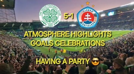 HAVING A PARTY Celtic 5-1 Slovan Bratislava / Atmosphere Highlights &amp; Goals / Champions League