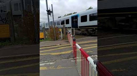 SWR 450062 passing Mount Pleasant Level Crossing Southampton 30/9/24