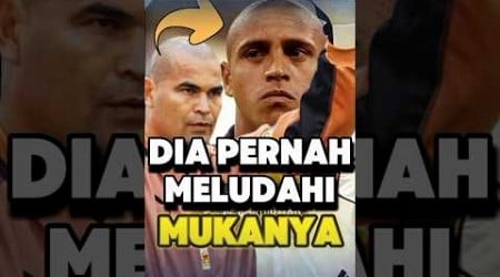 Ketika Roberto Carlos diludahi mukanya ‼️