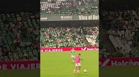 Natan y Lo Celso en calentamiento previo al partido Betis-Mallorca. 23-09-24 #realbetis #futbol