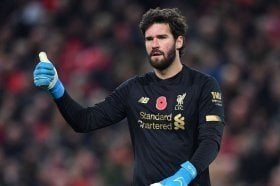 Arne Slot drops fresh injury update on Alisson Becker