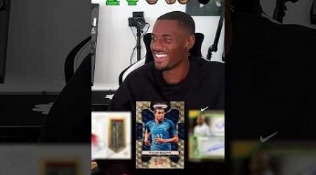 Chelsea footballer guesses football card prices! ⚽ #football #soccer #footballcards