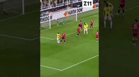 Onana Beautiful Save #europaleague #manchesterunited