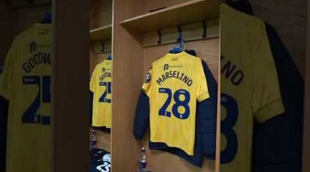 Marselino Ferdinan Panaskan Bench Oxford United vs Hull City