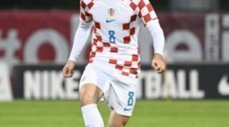 Man Utd to compete with Real Madrid for Croatian starlet