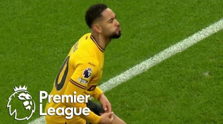 Matheus Cunha&#39;s screamer doubles Wolves&#39; lead against Southampton | Premier League | NBC Sports