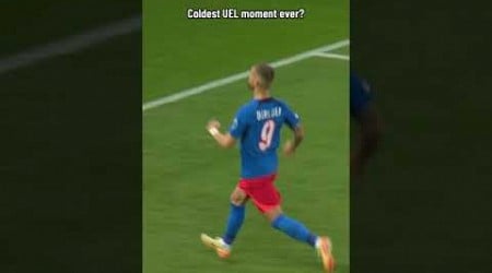 COLDEST UEL MOMENT EVER? #foryou #football #hagi #fcsb #fcsbesteaua #europaleague #uel #shortsviral