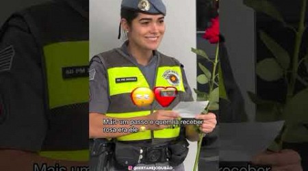 ASSUSTOU A POLICIAL 