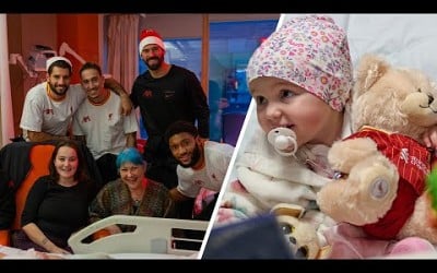 Liverpool FC make 2024 Christmas visit to Alder Hey