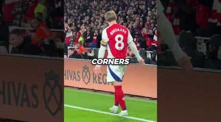 ARSENAL BEAT MANCHESTER UNITED 2-0 WITH THEIR CORNER GLITCH TACTIC 