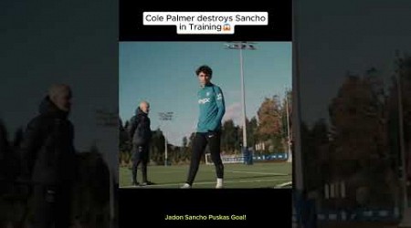 Sancho vs Cole Palmer in Chelsea Training ! |