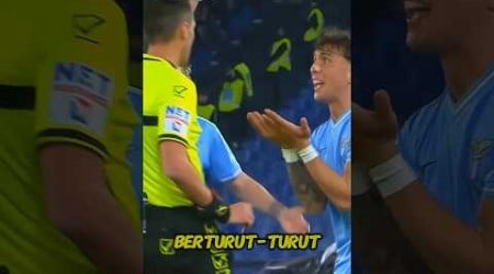 Kartu merah dikeluarkan wasit 3x berturut turut