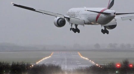 BIRDSTRIKE During Crosswind Landing | Emirates 777 at Newcastle Airport Storm Darragh