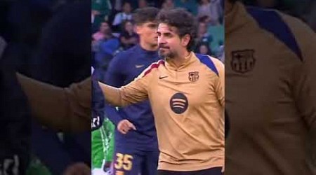 RAPINHA LE FALTA EL RESPETO A UN TRABAJADOR DEL BETIS #shorts #futbol