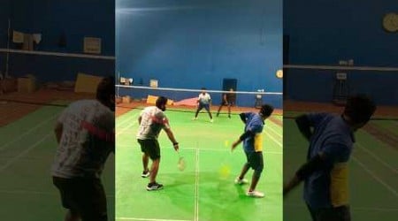 #trickshots#badminton#unique#trend#shots#games#sports#rally#games#sports#fit#calm#music#play#smash