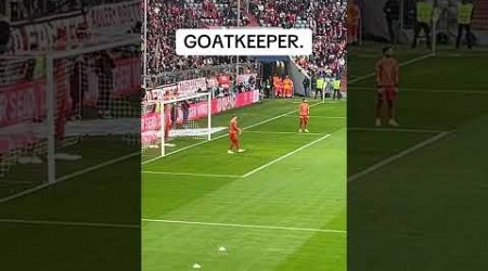 THE WALL #fy #fyp #foryou #neuer #bayernmunich #viral #win #bundesliga #football #skill #wow #fypage