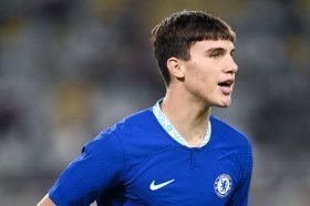 Serie A club make official offer for Chelsea midfielder