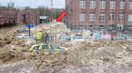 5 minutes ago, chaos in Manchester! Massive floods submerge homes and cars in Greater Manchester