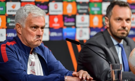 Mourinho says Tottenham gave him 'no chance' of winning trophy, unlike Roma – video