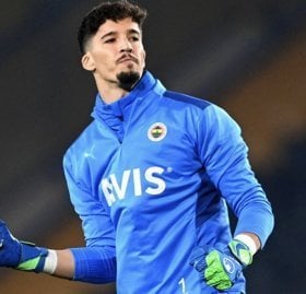 Turkey star on his way to Man Utd for second medical