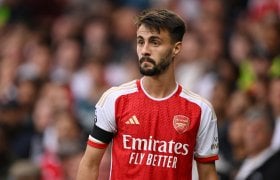 Arsenal midfielder won't return until February after surgery