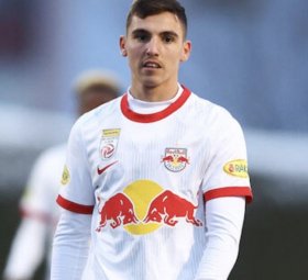 Arsenal to make surprise swoop for Oscar Gloukh?