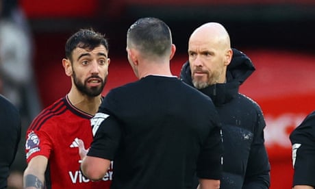 Erik ten Hag demands apology for Fulham's Fernandes TikTok post – video